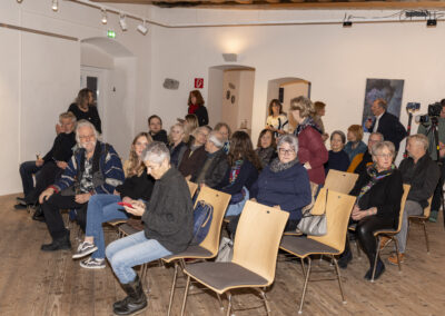 Bilder von der Vernissage: Sarah Patricia Porbley "Seelenlandschaften & A Cup Of Tea(rs)"
