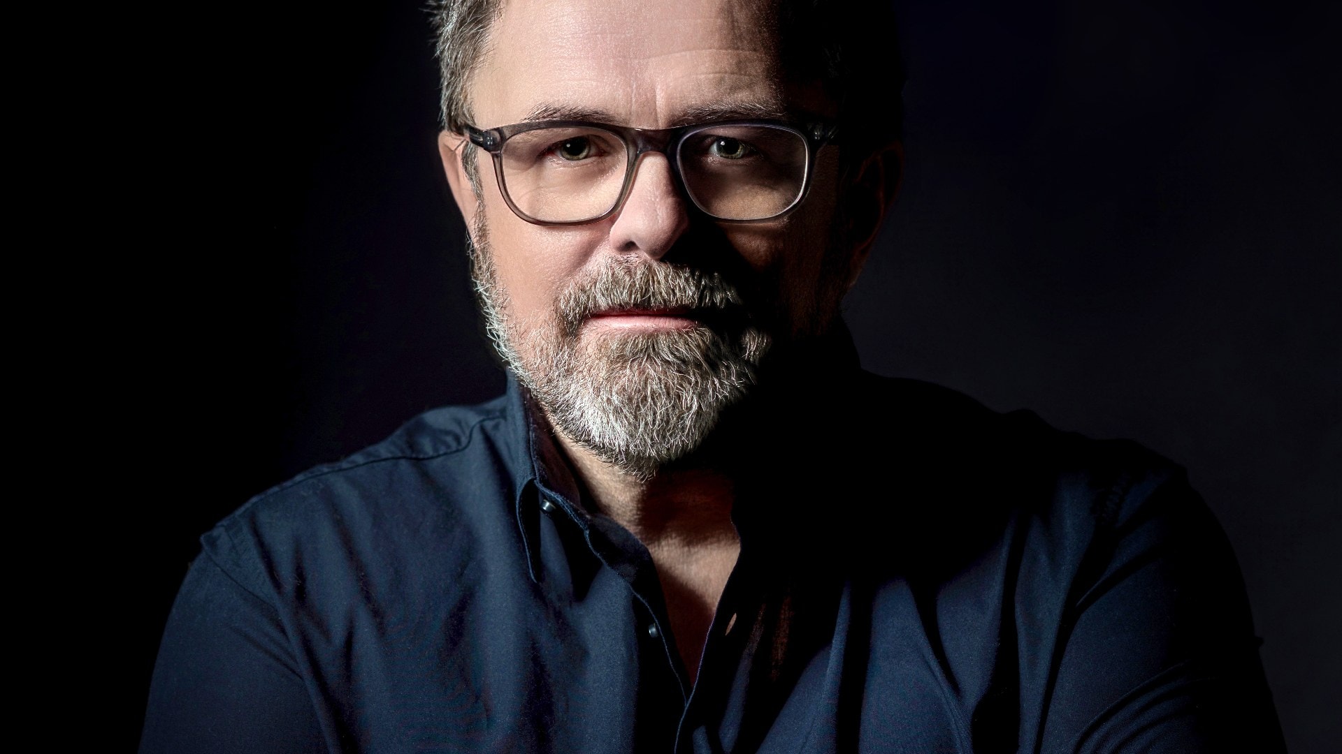 Genau, hier sind die SEO-optimierten Texte auf Deutsch für das Bild im Kontext von "PINK:HILL – Bubb.